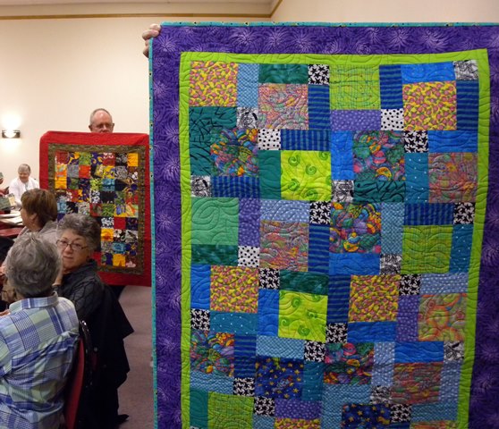 Community Quilts - Parade for Valley of the Moon